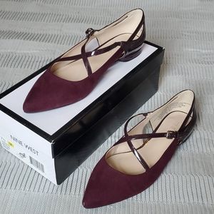 Nine West Burgundy Pointed Toe, Cutout Flats